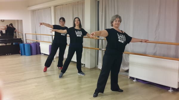 Mürüvvet Line Dance - Ankara Zumba - 6. Fotoğraf