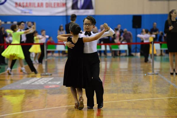 Emir Kaya Dans Okulu - Ankara Zumba - 1. Fotoğraf