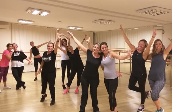 Mürüvvet Line Dance - Yıldız - Ankara Zumba - 1. Fotoğraf
