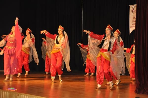 Armoni Dans ve Müzik Akademi - 5. Fotoğraf
