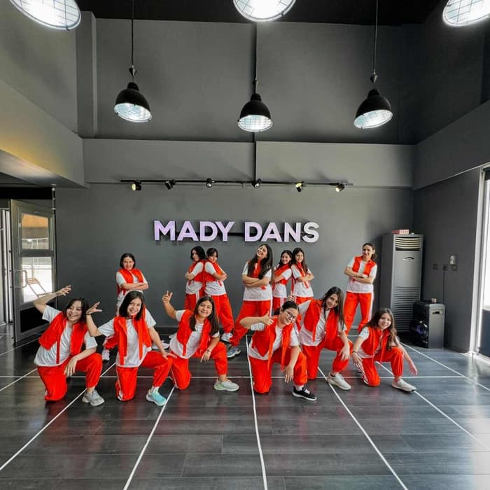 Mady Dans ve Bale - 2. Fotoğraf