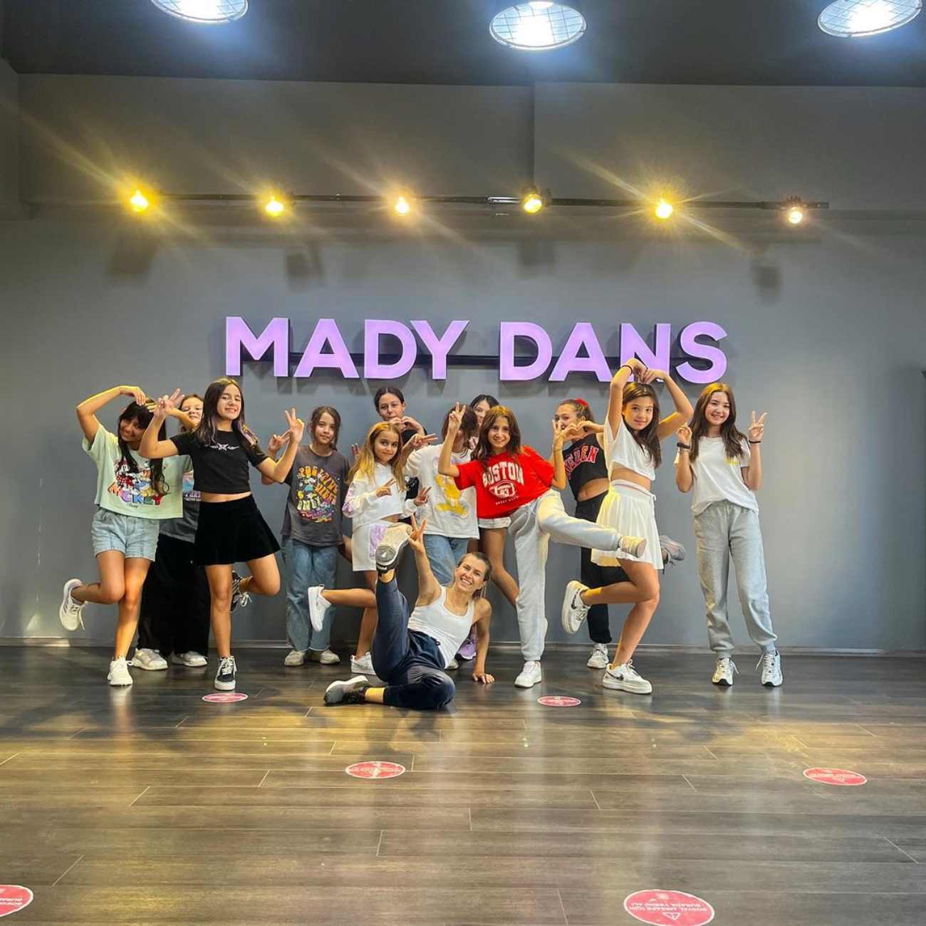 Mady Dans ve Bale - 2. Fotoğraf