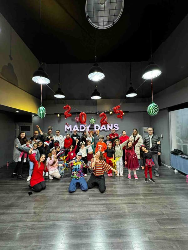 Mady Dans ve Bale - 22. Fotoğraf